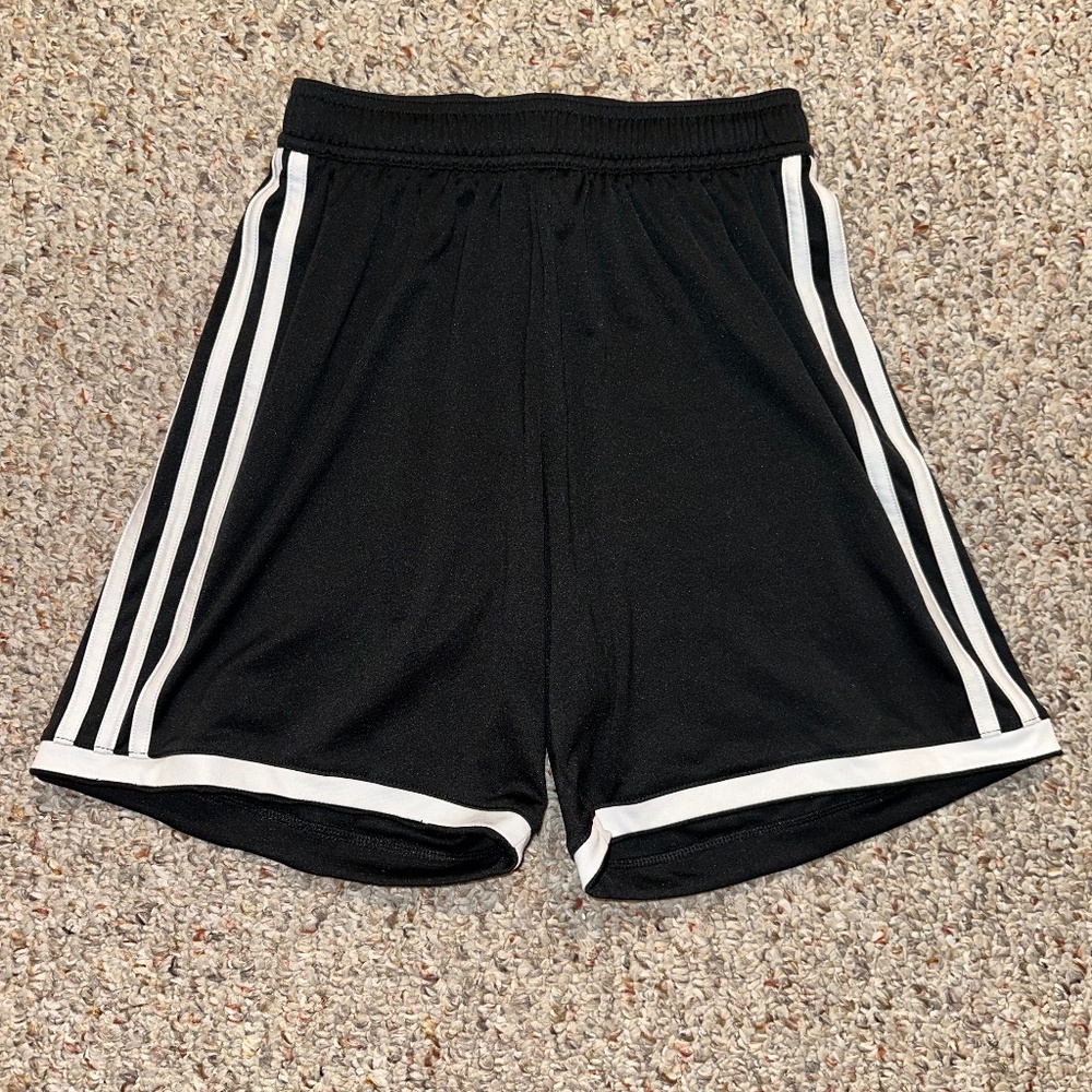 Adidas Black/White "Climalite" Boys Shorts-S (9-10 Years)